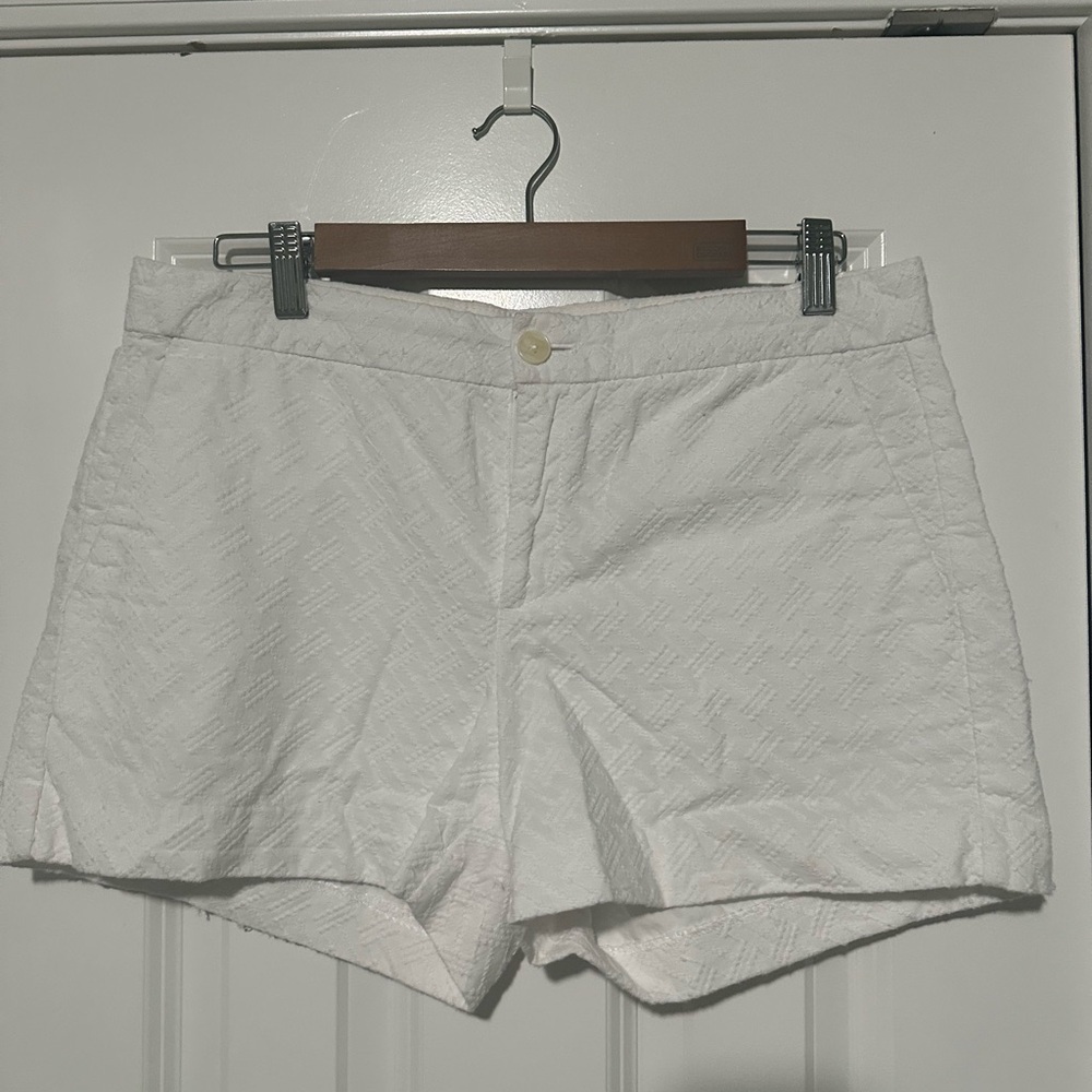 Banana Republic White Herringbone Patterned Shorts